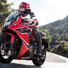 CBR650F key visual_BM