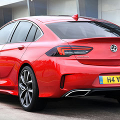 Opel Insignia GSi-01