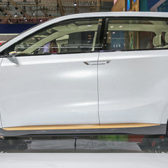 Daihatsu_DN_Multisix-5