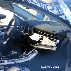 Audi Q8 spyshots with interior 2