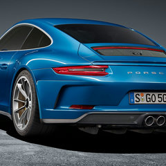 high_911_gt3_with_touring_package_2017_porsche_ag-3