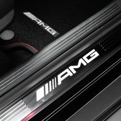 Neuer AMG Wappen LED Projektor für viele Baureihen erhältlich: Beeindruckende Lichteffekte zum Nachrüsten