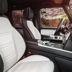 Mercedes G Class Interior-04