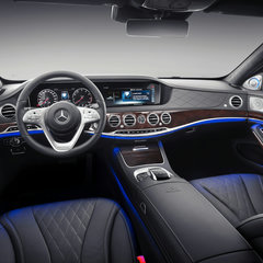 Mercedes-Benz Digital Light system makes its debut