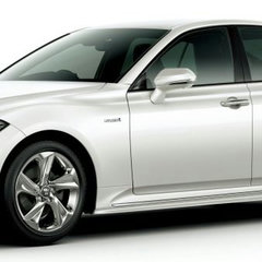 2018-S220-Toyota-Crown-1-e1530031513940-850x338_BM