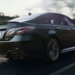 2018-S220-Toyota-Crown-7-850x457_BM