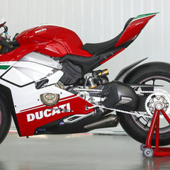 2018 Ducati Panigale V4 Speciale – 3