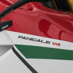 2018 Ducati Panigale V4 Speciale – 9