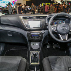 Daihatsu_Sirion-9_BM