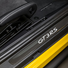 2018 Porsche 911 GT3 RS (9)