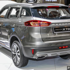 KLIMS18_Proton_X70_Executive4WD-2