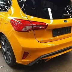 2019-Ford-Focus-ST-leak-1-e1544085114435_BM