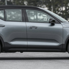 Volvo_XC40_Ext-13