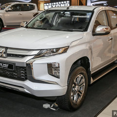 Mitsubishi_Triton_VGT_Premium_AT-1