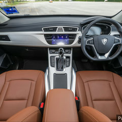 Proton X70_Int-1