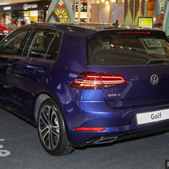Volkswagen-Sound-Style-Edition_Golf-R-Line-2-BM