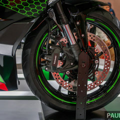 Kawasaki Ninja ZX-25R Tokyo Motor Show 2019 BM-18