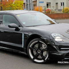 Porsche-Taycan-Sport-Turismo-3