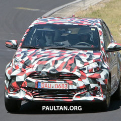 Next-gen-Toyota-Yaris-spyshots-Sport-2_BM