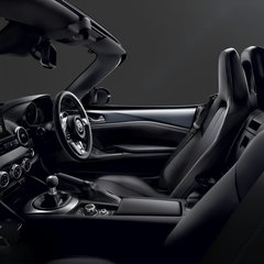 2020-Mazda-MX-5-Roadster-Japan-9-BM