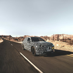 BMW iNEXT hot weather 10