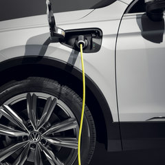 2020 Volkswagen Tiguan facelift-Tiguan eHybrid-Europe-3