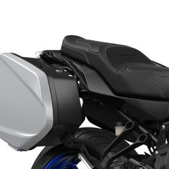 2021-Yamaha-MT07TRGT-EU-Icon_Grey-Studio-001-03