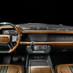 Land-Rover-Defender-Racing-Green-Edition-Carlex-Design-8 BM