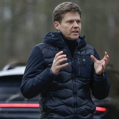 2021-Porsche-Taycan-Cross-Turismo-Testing-1 BM