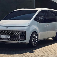Hyundai Staria 5