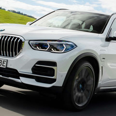 BMW X5 xDrive45e with Pirelli FSC-Certified Tyres