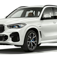 BMW X5 xDrive45e with new accents