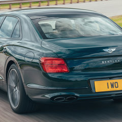 2022 Bentley Flying Spur Hybrid