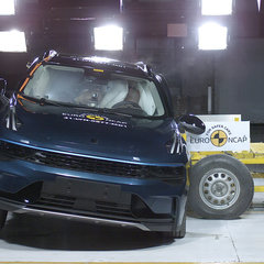 Lynk & Co 01 Euro NCAP (3)
