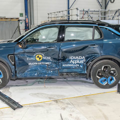 Lynk & Co 01 Euro NCAP (7)