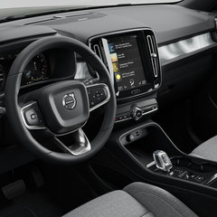 Volvo XC40 Recharge PHEV facelift 8