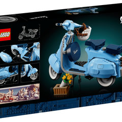 2022 Lego Vespa 125 – 7