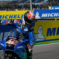 42-alex-rins_ds_8596.gallery_full_top_fullscreen