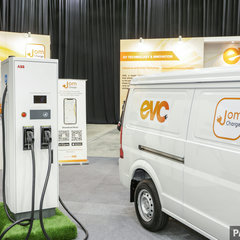 2022_EVx_Booth_EVC-9