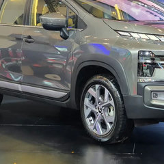 2022-mitsubishi-xpander-cross-giias-4