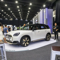 2024_EVX_Booth_BMW_MINI-9 BM