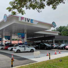 5 Petrol KLIA Pit Stop_BM_1