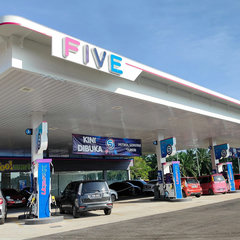 Five KLIA Pit Stop launch-1