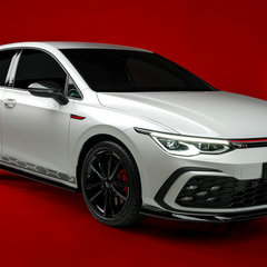 VW Golf GTI Edition 50 01