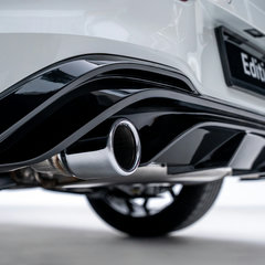 VW Golf GTI Edition 50 05