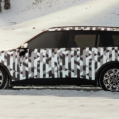 Lynk & Co L946 teaser-2
