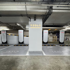 Tesla-Supercharger-V4_The-Gardens-Mall-2 BM