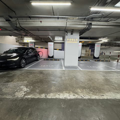 Tesla-Supercharger-V4_The-Gardens-Mall-9 BM