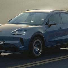 Porsche Cayenne S Electric 3