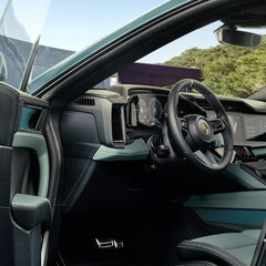 Porsche Cayenne S Electric 9